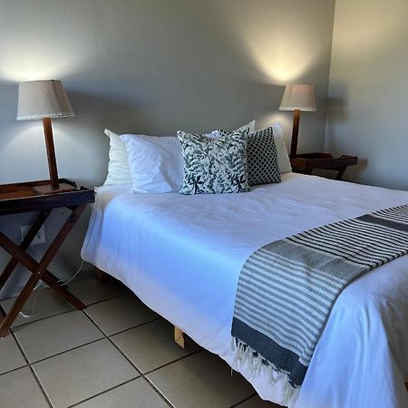 Little Farms Hotel Colesberg Bagian luar foto